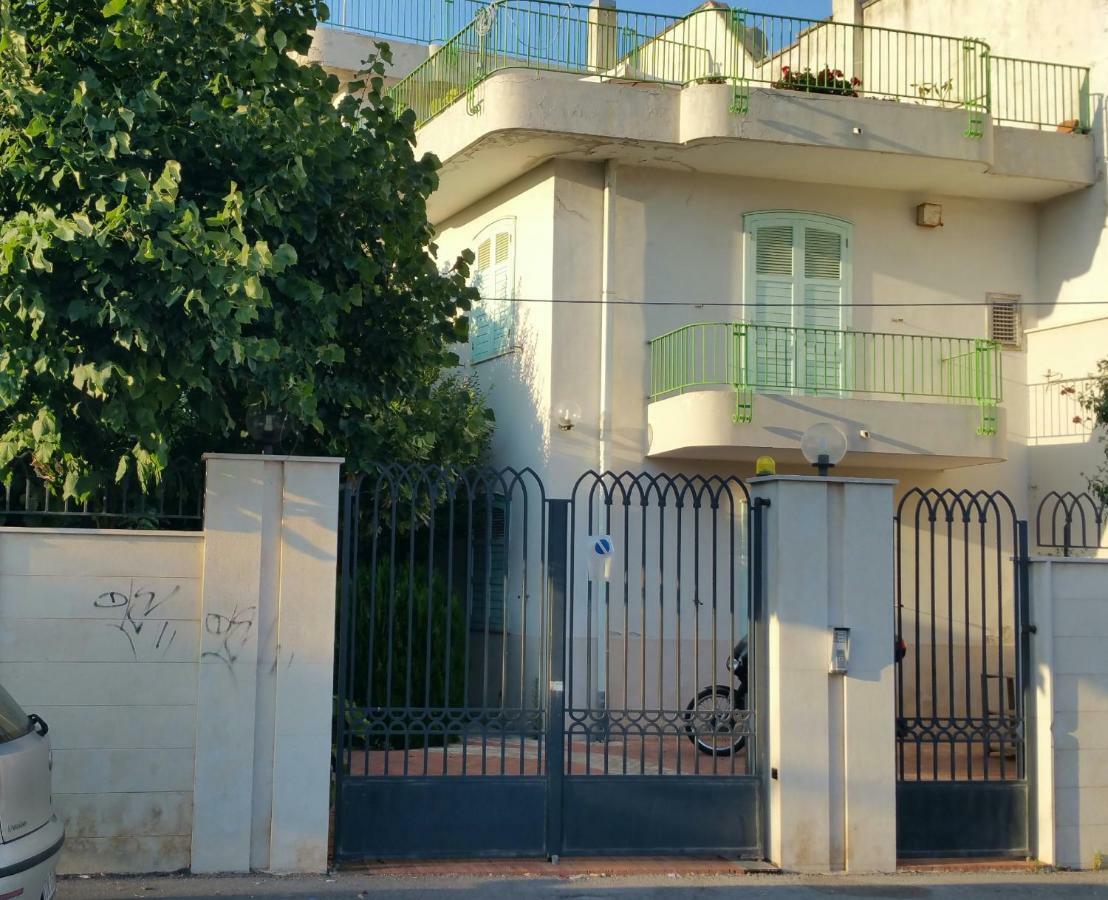 בארי Villa Parisi מראה חיצוני תמונה