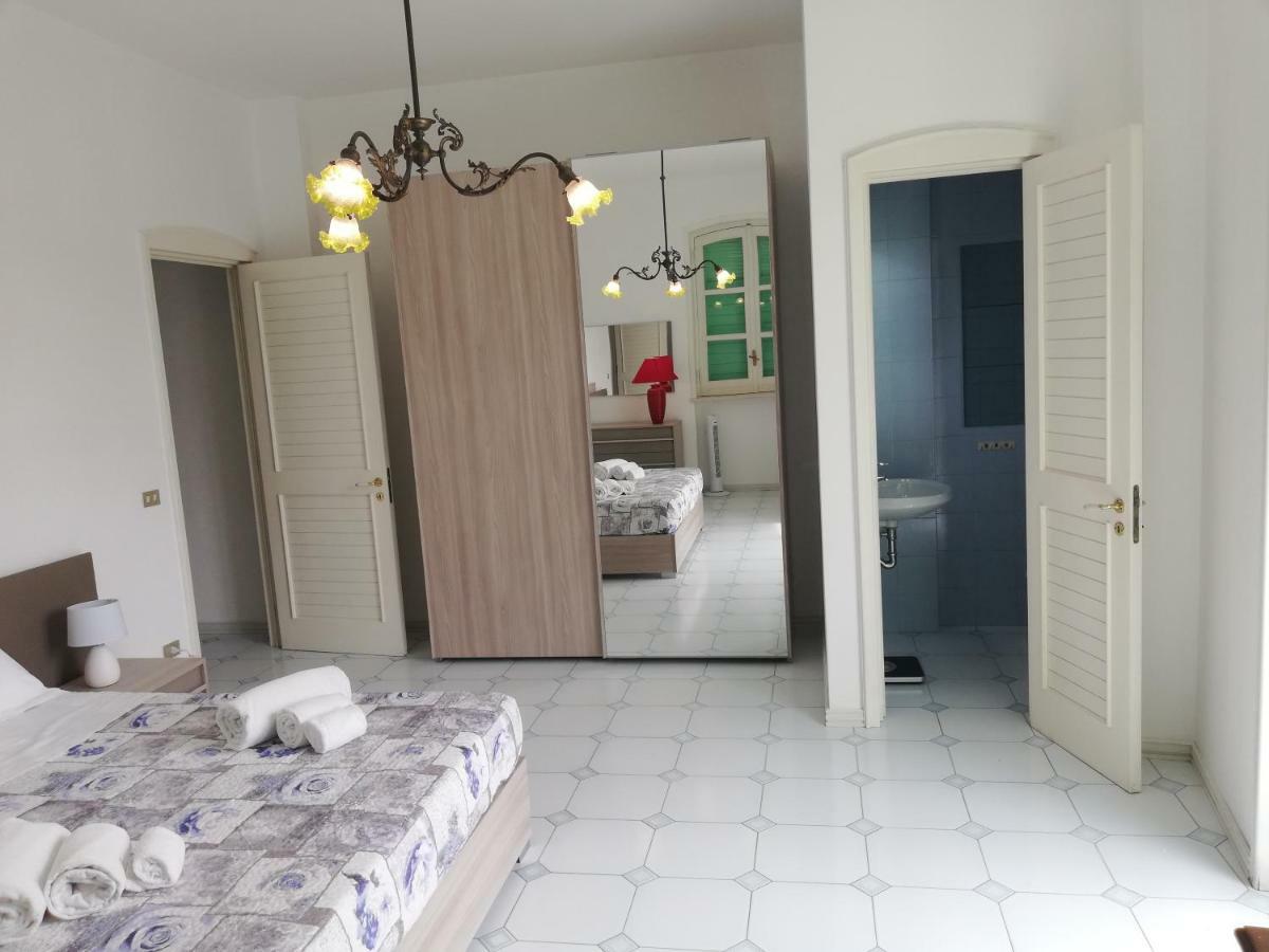 בארי Villa Parisi מראה חיצוני תמונה