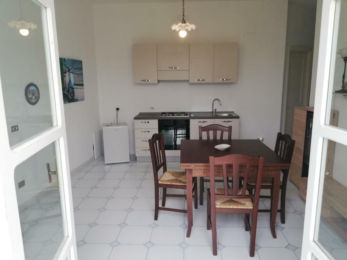 בארי Villa Parisi מראה חיצוני תמונה